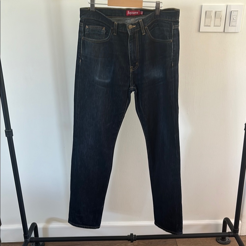 Supreme Blue Straight Jeans Classic Fit